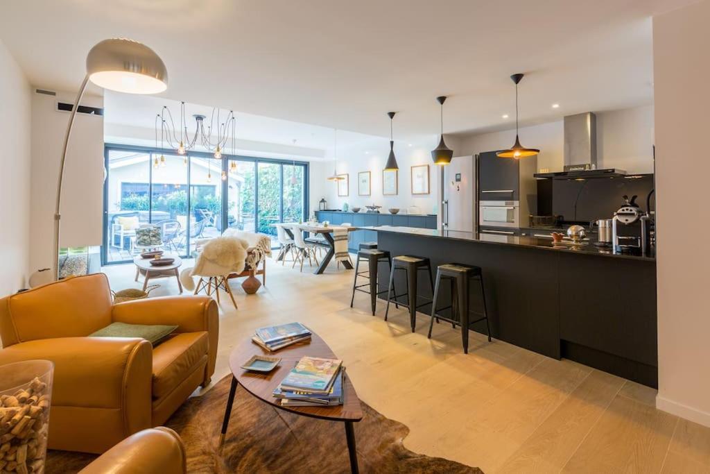 בורדו Maison D'Hotes, Terrasse & Jacuzzi En Plein Centre מראה חיצוני תמונה